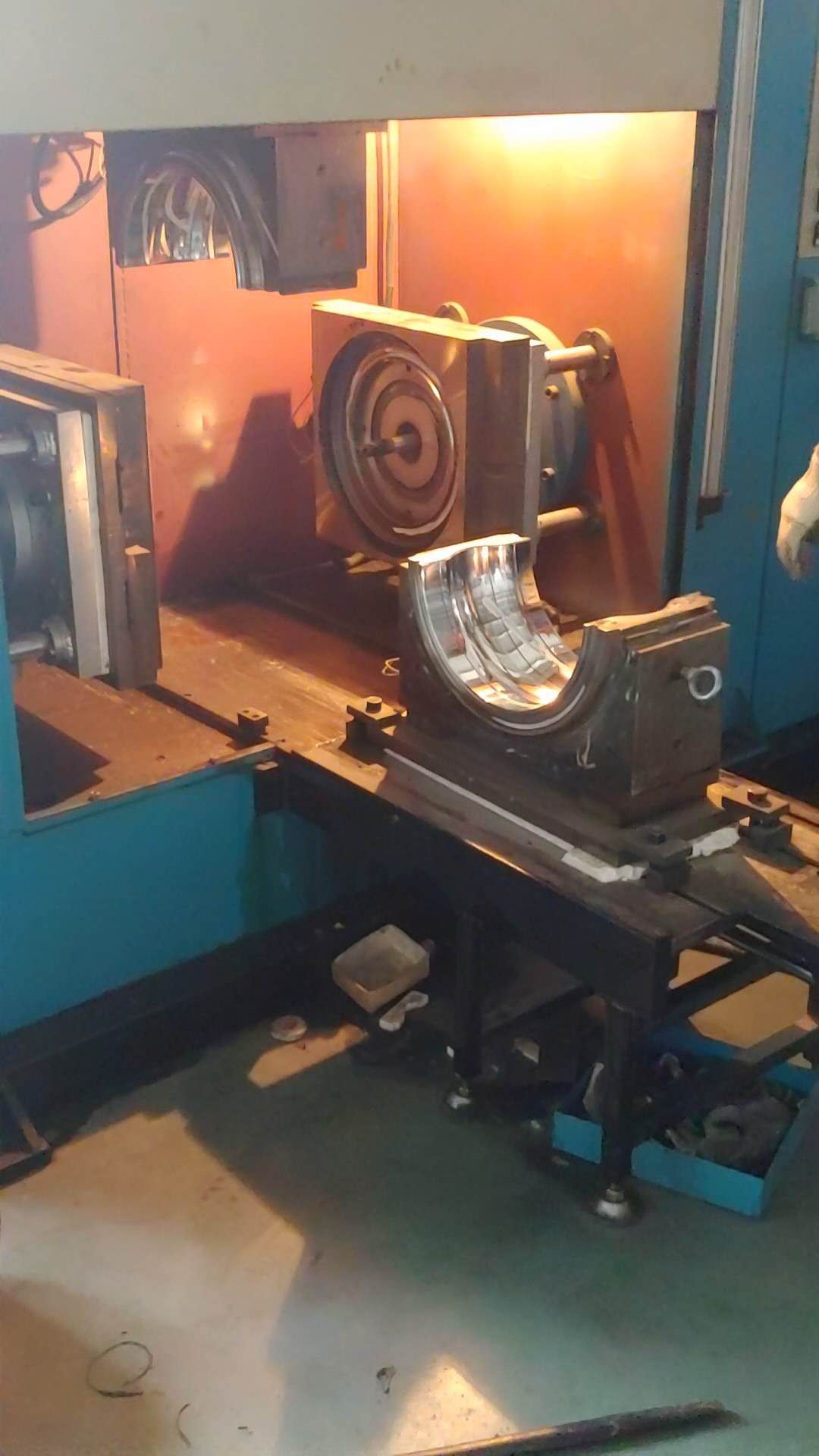 <a href=http://www.worldwdculturemuseum.com/xjjt/ target=_blank class=infotextkey>橡膠接頭</a>硫化 <a href=http://www.worldwdculturemuseum.com/xjjt/ target=_blank class=infotextkey>橡膠接頭</a>硫化